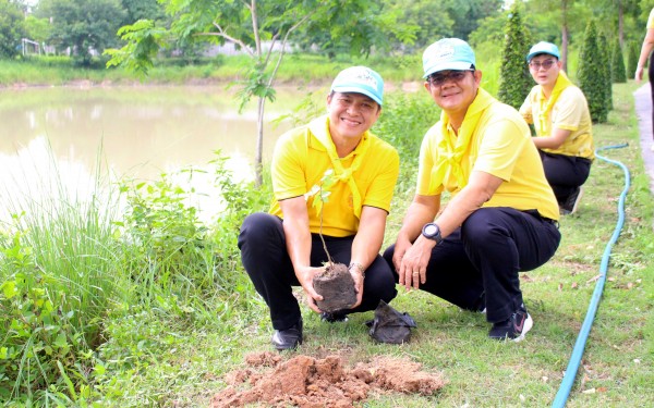 โครงการปลูกต้นไม้เฉลิมพระเกียรติ และโครงการ 72 ล้านต้น พลิกฟื้นผืนป่า เฉลิมพระเกียรติพระบาทสมเด็จพระเจ้าอยู่หัว