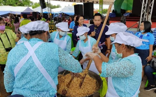 โครงการกิจกรรมสารทไทยกล้วยไข่เมืองกำแพงเพชร ประจำปี 2563